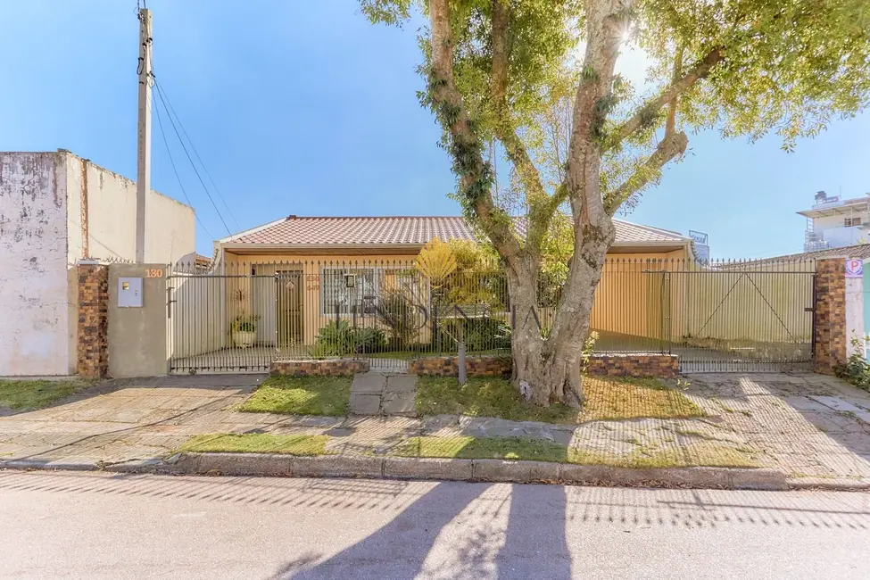 Foto 1 de Casa com 2 quartos à venda, 97m2 em Três Marias, Sao Jose Dos Pinhais - PR
