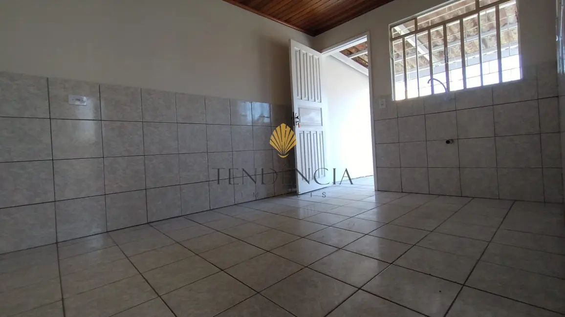 Terreno / Lote à venda, 220m2 em Uberaba, Curitiba - PR - imagem 7 Foto 7 de Terreno / Lote à venda, 220m2 em Uberaba, Curitiba - PR