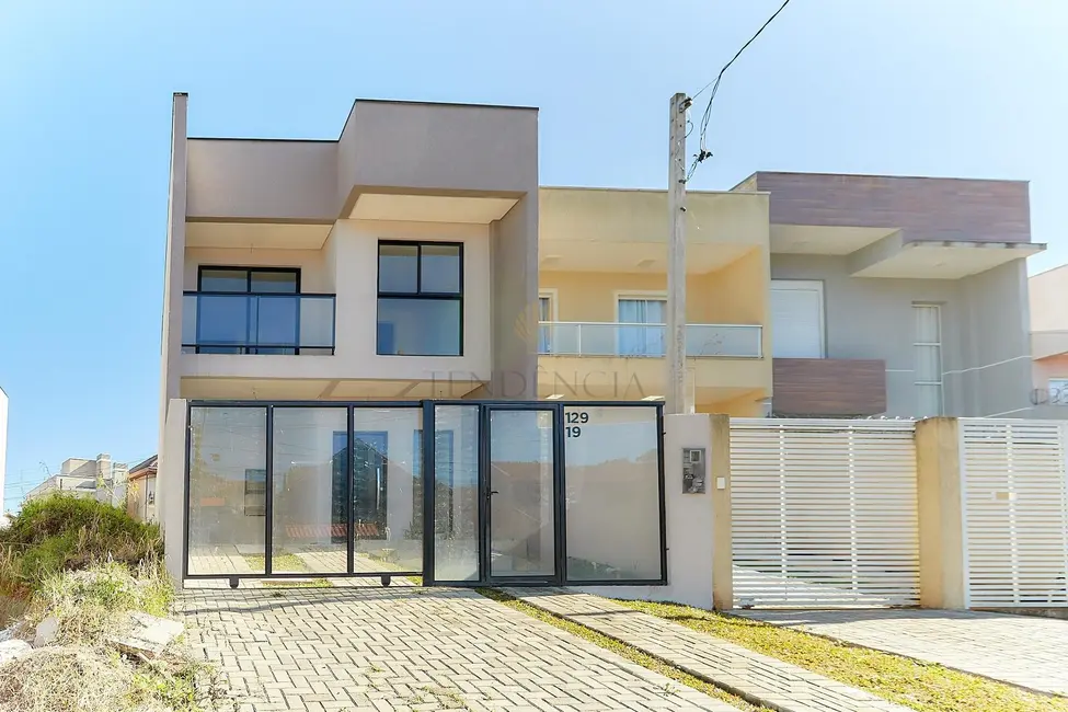 Foto 1 de Sobrado com 3 quartos à venda, 133m2 em Pilarzinho, Curitiba - PR