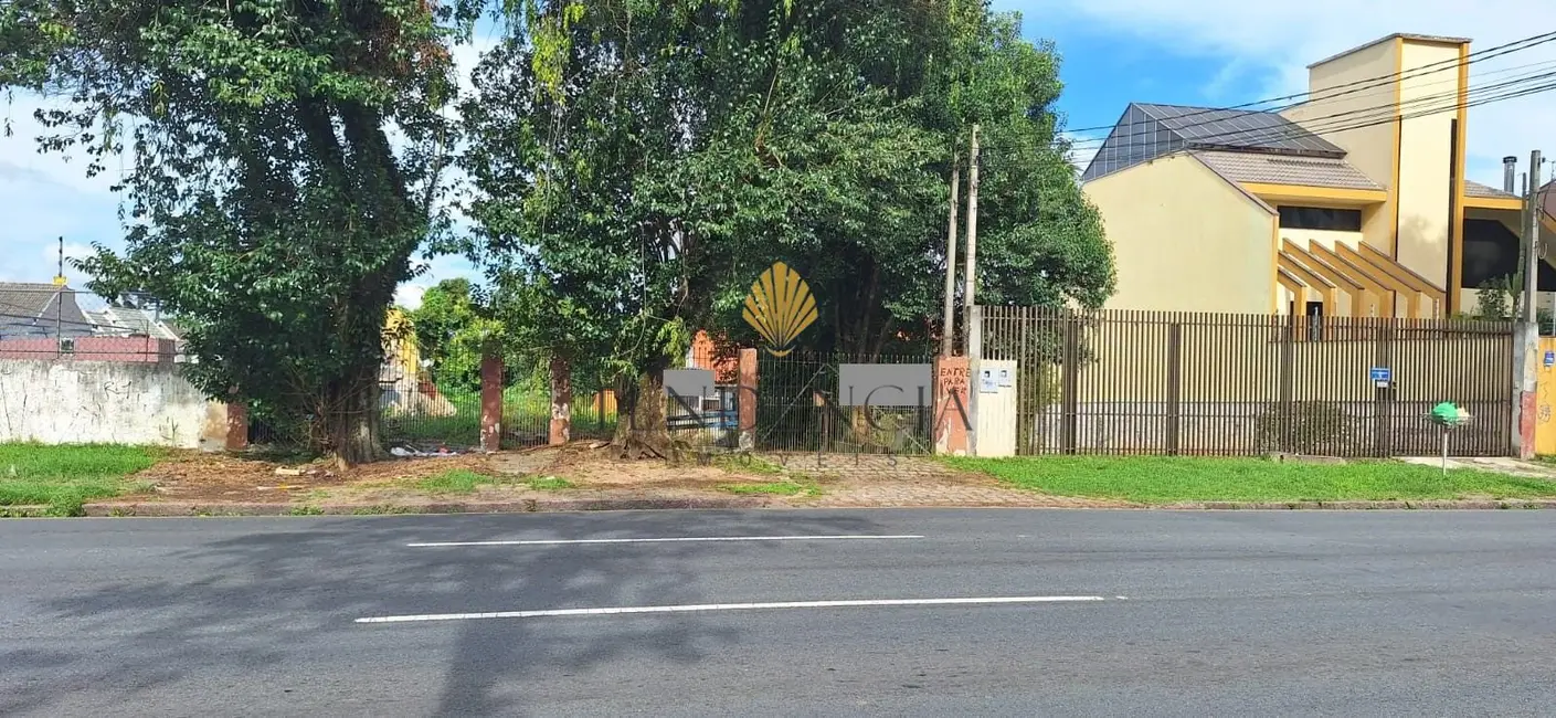 Foto 2 de Terreno / Lote à venda, 649m2 em Capão Raso, Curitiba - PR