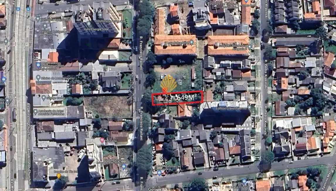 Foto 1 de Terreno / Lote à venda, 649m2 em Capão Raso, Curitiba - PR