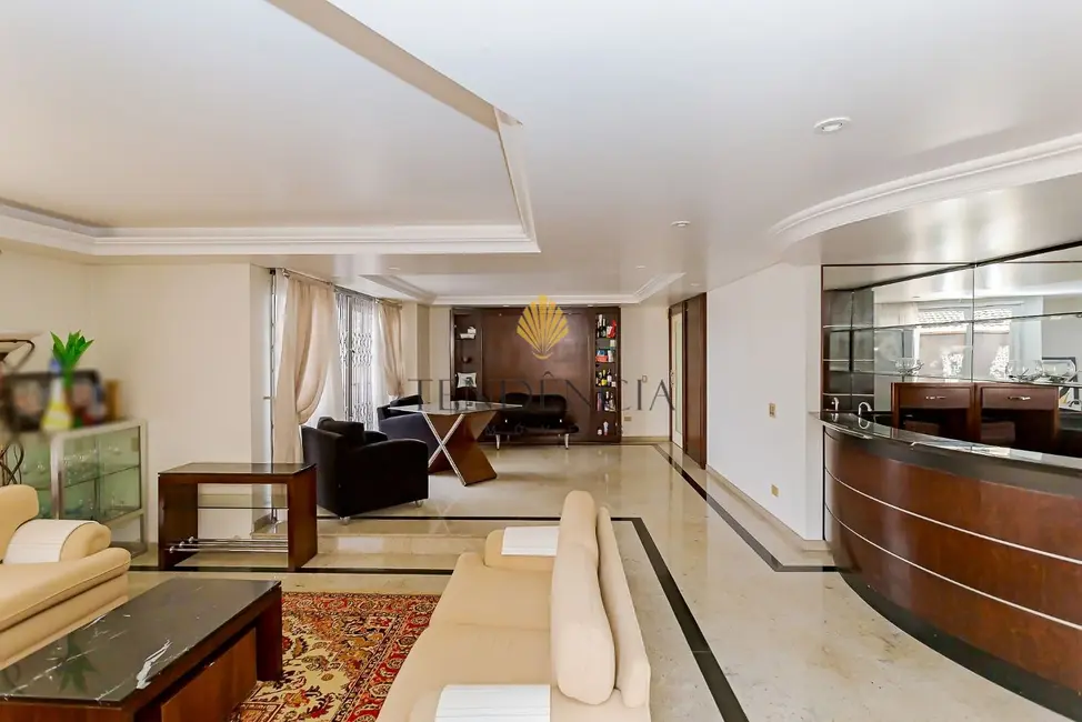 Foto 2 de Casa com 4 quartos à venda, 567m2 em Bigorrilho, Curitiba - PR