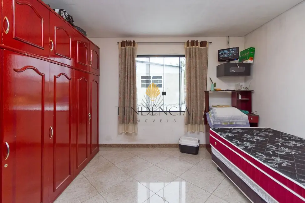 Sobrado com 4 quartos à venda, 655m2 em Pinheirinho, Curitiba - PR - imagem 8 Foto 8 de Sobrado com 4 quartos à venda, 655m2 em Pinheirinho, Curitiba - PR