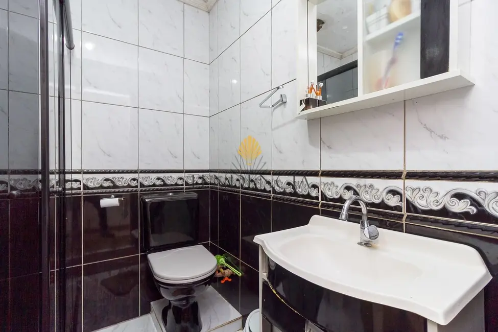 Sobrado com 4 quartos à venda, 655m2 em Pinheirinho, Curitiba - PR - imagem 7 Foto 7 de Sobrado com 4 quartos à venda, 655m2 em Pinheirinho, Curitiba - PR