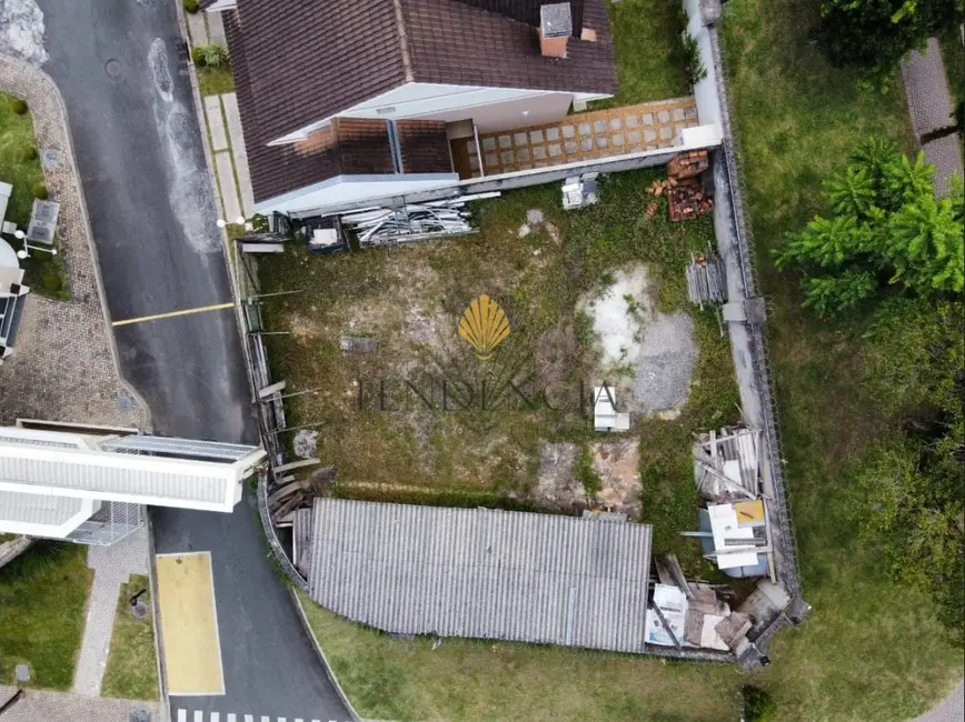 Foto 3 de Terreno / Lote à venda, 389m2 em Butiatuvinha, Curitiba - PR
