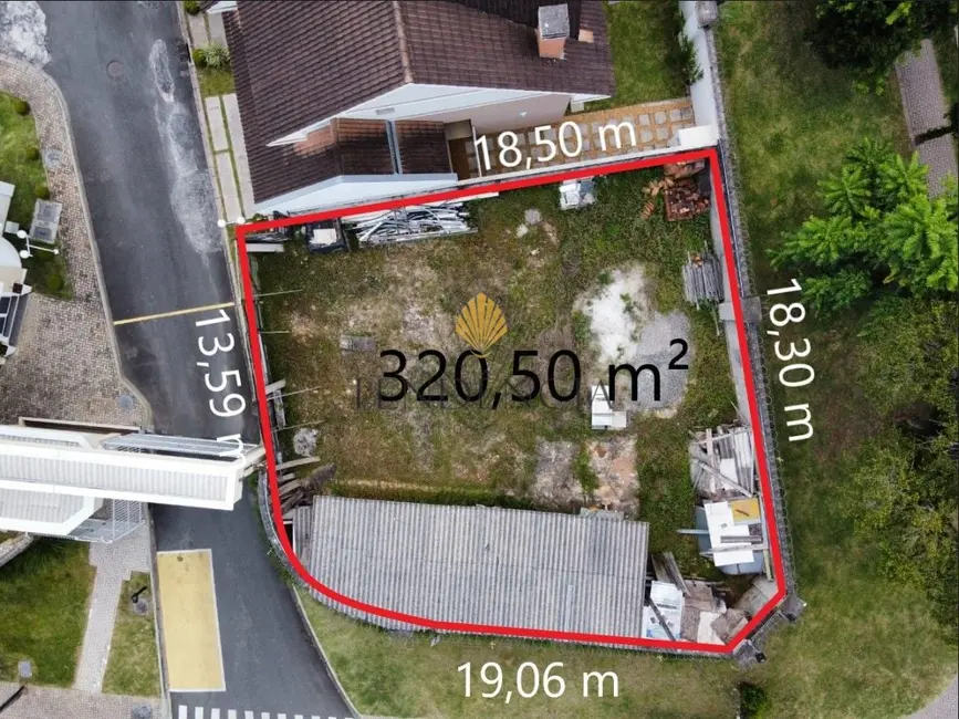 Foto 2 de Terreno / Lote à venda, 389m2 em Butiatuvinha, Curitiba - PR
