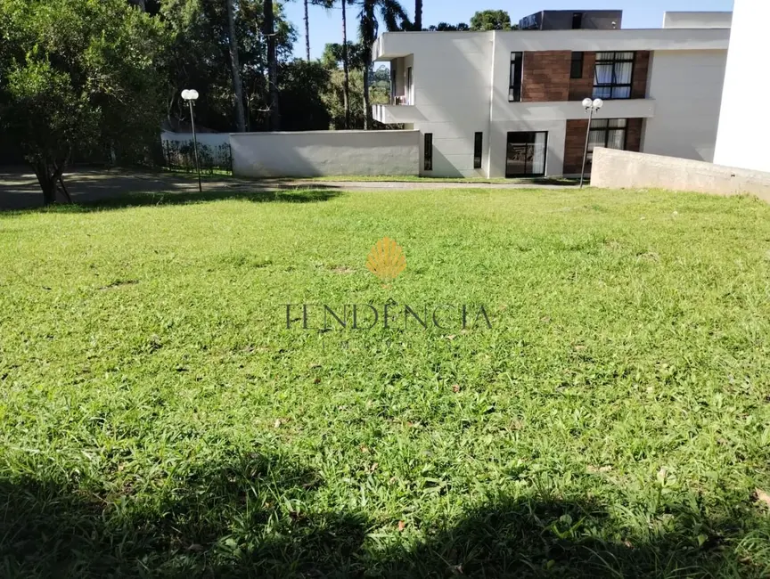 Foto 1 de Terreno / Lote à venda, 614m2 em Campo Comprido, Curitiba - PR
