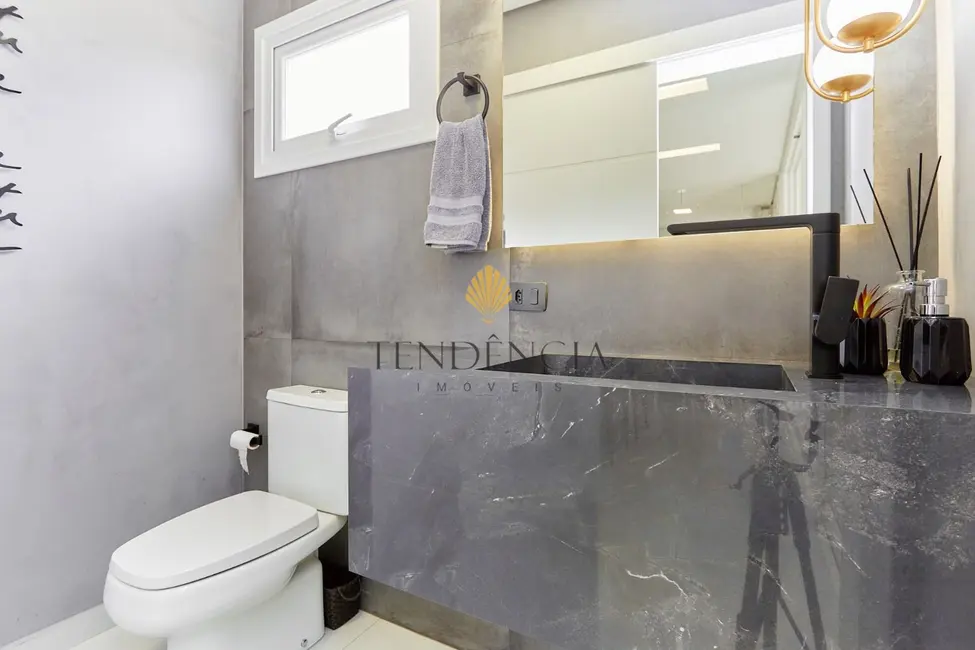 Casa com 3 quartos à venda, 282m2 em Jardim Padre José de Anchieta, Campo Largo - PR - imagem 9 Foto 9 de Casa com 3 quartos à venda, 282m2 em Jardim Padre José de Anchieta, Campo Largo - PR