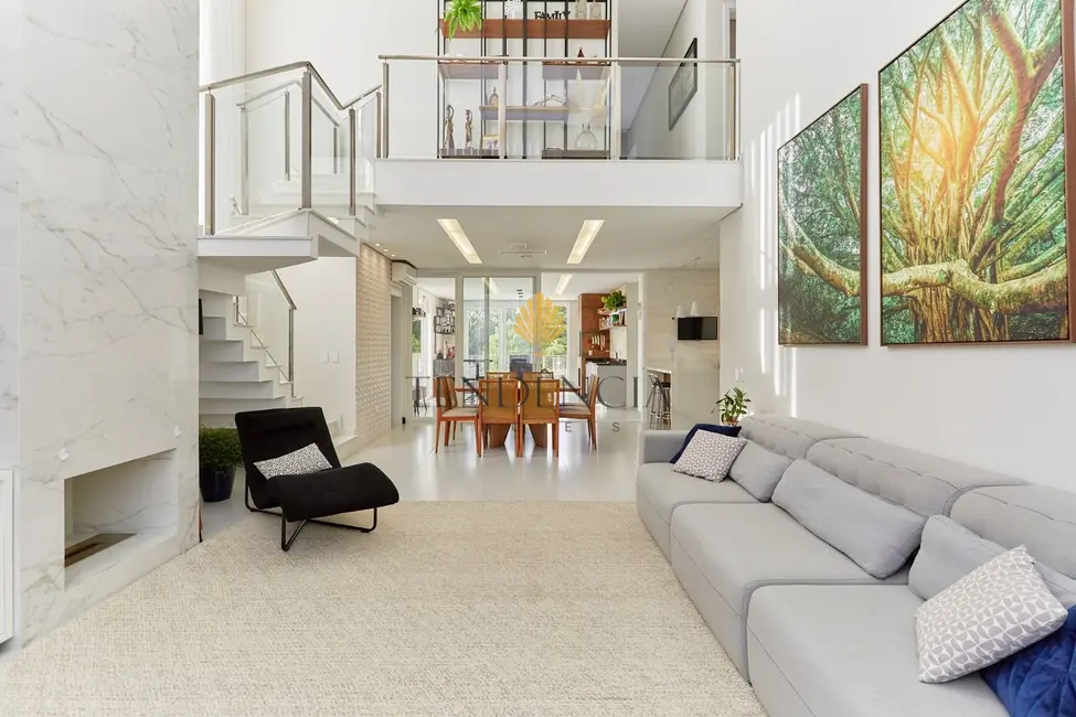 Casa com 3 quartos à venda, 282m2 em Jardim Padre José de Anchieta, Campo Largo - PR - imagem 3 Foto 3 de Casa com 3 quartos à venda, 282m2 em Jardim Padre José de Anchieta, Campo Largo - PR