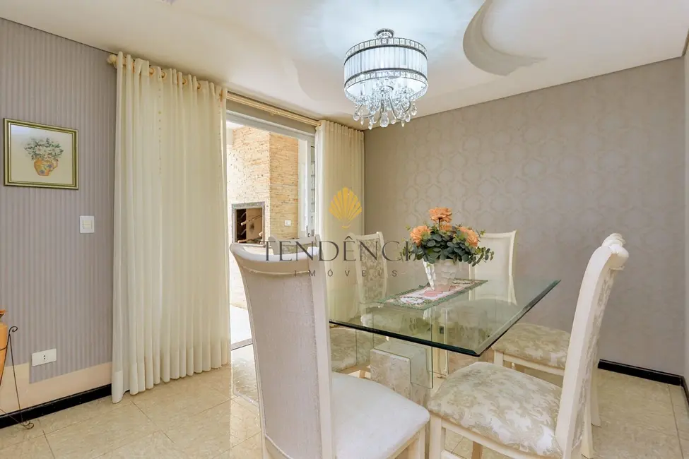 Foto 8 de Casa com 3 quartos à venda, 229m2 em Portão, Curitiba - PR