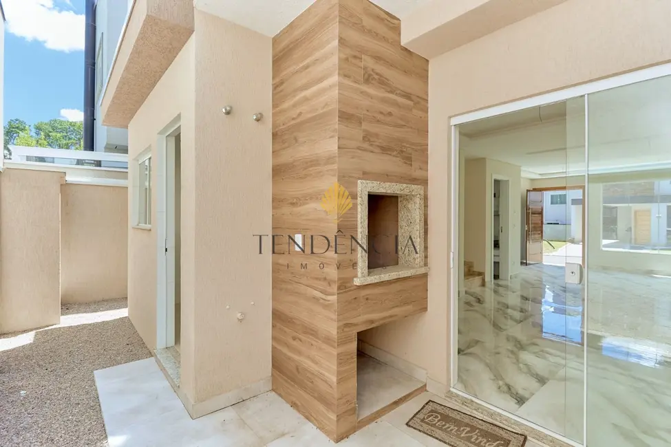 Sobrado com 3 quartos à venda, 120m2 em Umbará, Curitiba - PR - imagem 8 Foto 8 de Sobrado com 3 quartos à venda, 120m2 em Umbará, Curitiba - PR