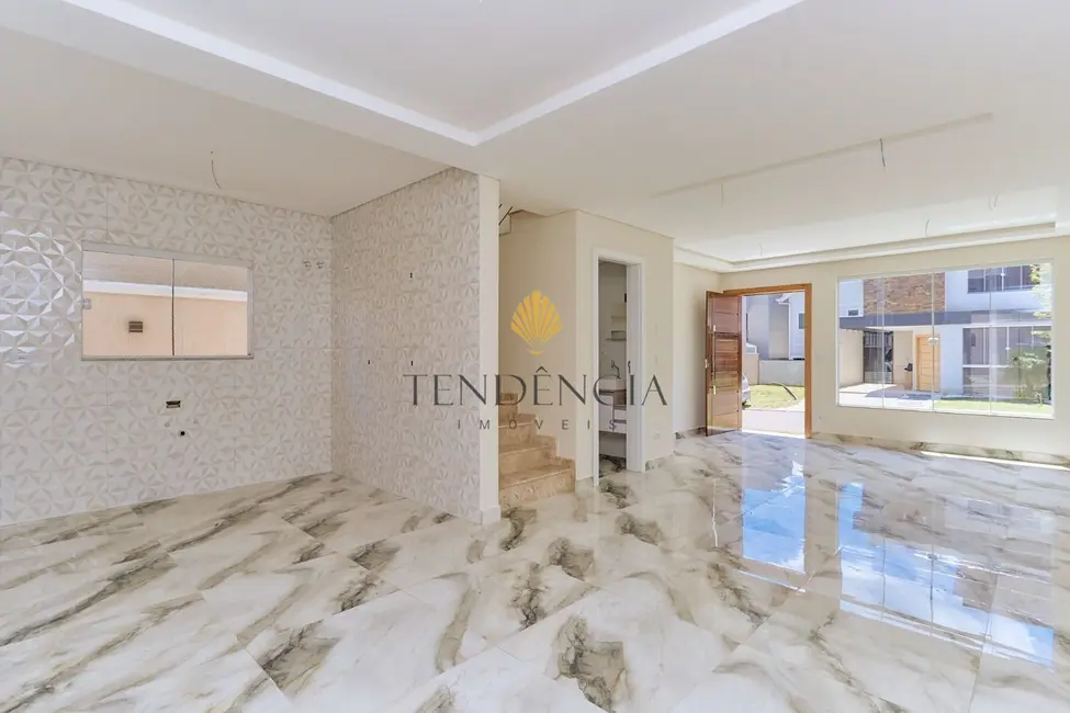 Sobrado com 3 quartos à venda, 120m2 em Umbará, Curitiba - PR - imagem 3 Foto 3 de Sobrado com 3 quartos à venda, 120m2 em Umbará, Curitiba - PR