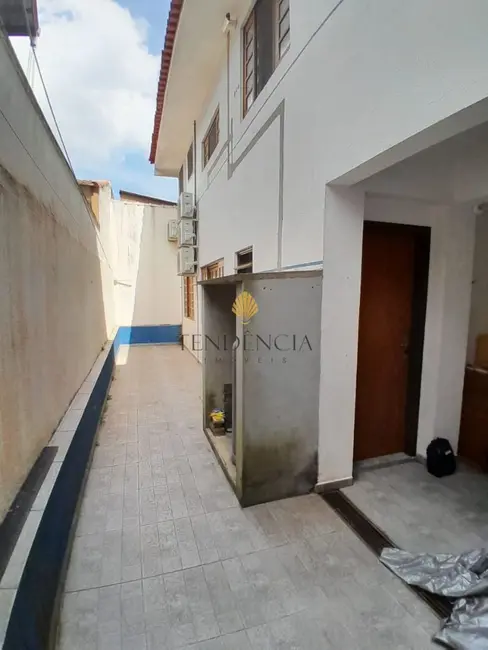 Sobrado com 2 quartos à venda, 116m2 em Afonso Pena, Sao Jose Dos Pinhais - PR - imagem 7 Foto 7 de Sobrado com 2 quartos à venda, 116m2 em Afonso Pena, Sao Jose Dos Pinhais - PR