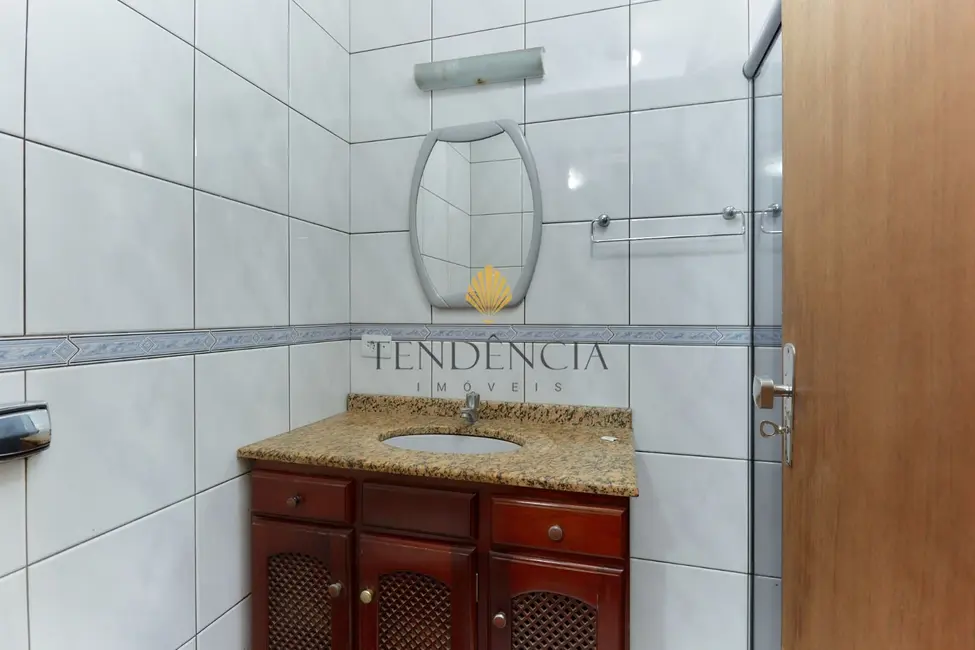 Foto 8 de Casa com 3 quartos à venda, 230m2 em Boa Vista, Curitiba - PR