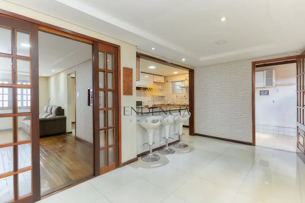 Foto 9 de Casa com 3 quartos à venda, 230m2 em Boa Vista, Curitiba - PR