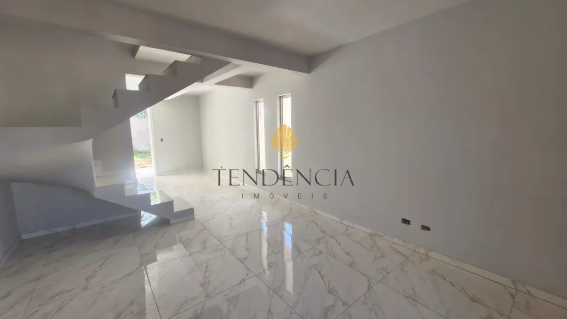 Sobrado com 3 quartos à venda, 96m2 em Embu, Colombo - PR - imagem 3 Foto 3 de Sobrado com 3 quartos à venda, 96m2 em Embu, Colombo - PR