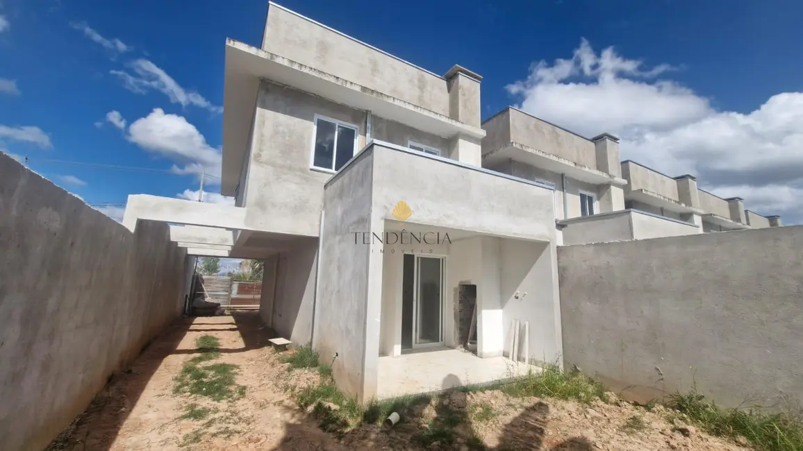 Foto 1 de Sobrado com 3 quartos à venda, 96m2 em Embu, Colombo - PR