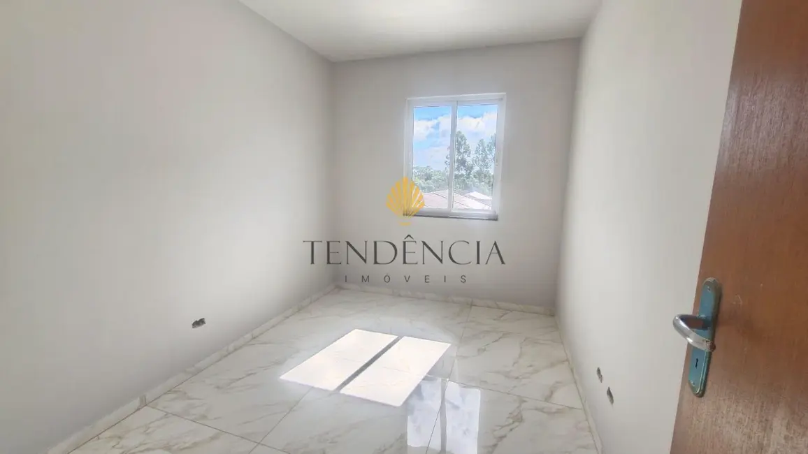 Sobrado com 3 quartos à venda, 96m2 em Embu, Colombo - PR - imagem 9 Foto 9 de Sobrado com 3 quartos à venda, 96m2 em Embu, Colombo - PR