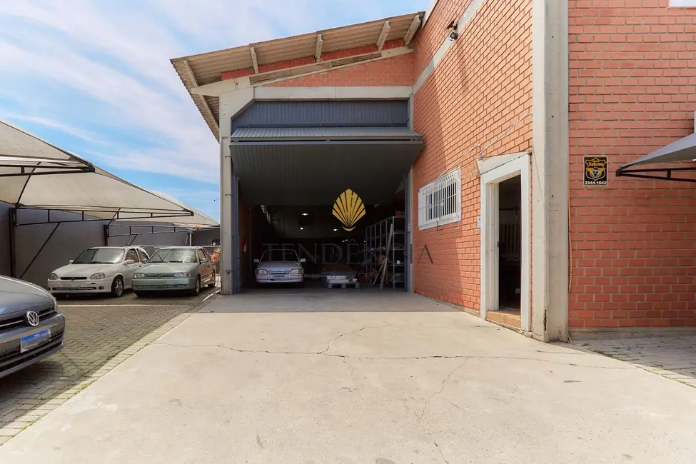 Foto 1 de Armazém / Galpão à venda, 500m2 em Uberaba, Curitiba - PR