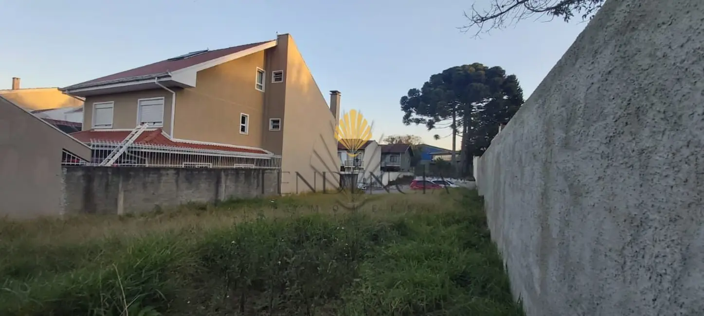 Foto 3 de Terreno / Lote à venda, 302m2 em Cajuru, Curitiba - PR