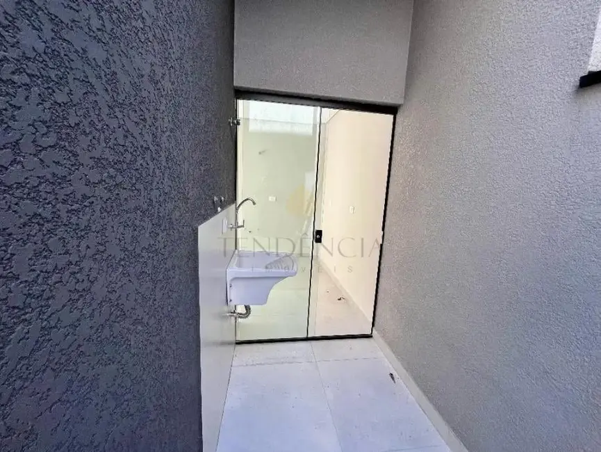 Sobrado com 2 quartos à venda, 92m2 em Alto Boqueirão, Curitiba - PR - imagem 4 Foto 4 de Sobrado com 2 quartos à venda, 92m2 em Alto Boqueirão, Curitiba - PR