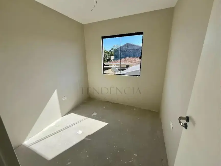 Sobrado com 2 quartos à venda, 92m2 em Alto Boqueirão, Curitiba - PR - imagem 5 Foto 5 de Sobrado com 2 quartos à venda, 92m2 em Alto Boqueirão, Curitiba - PR