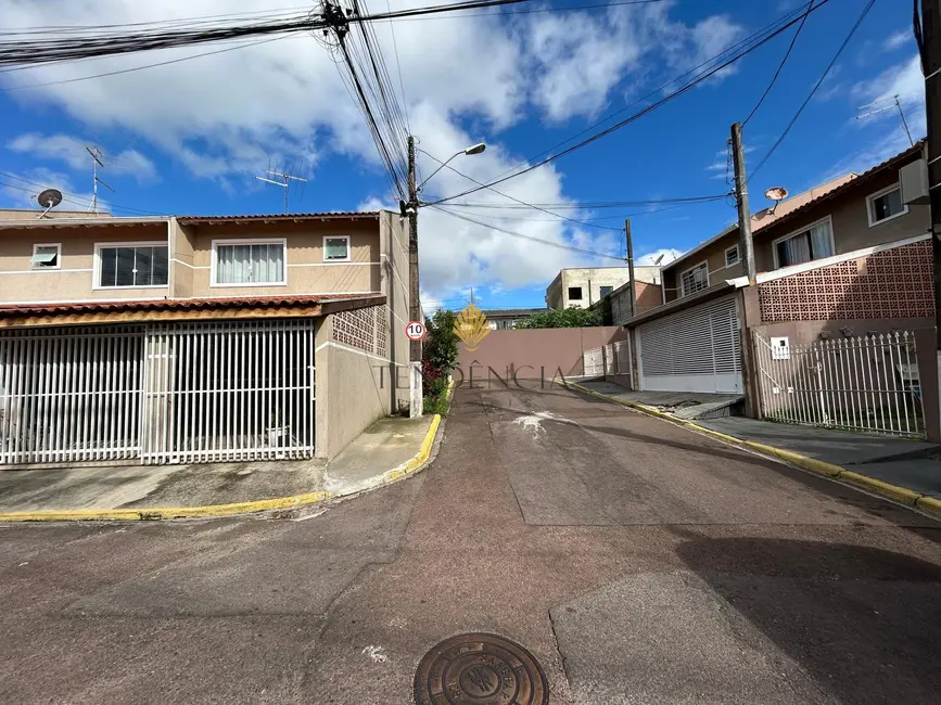 Sobrado com 3 quartos à venda, 90m2 em Alto Boqueirão, Curitiba - PR - imagem 8 Foto 8 de Sobrado com 3 quartos à venda, 90m2 em Alto Boqueirão, Curitiba - PR