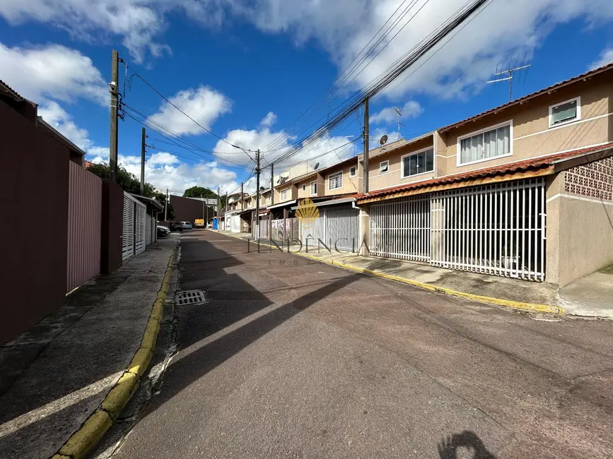 Sobrado com 3 quartos à venda, 90m2 em Alto Boqueirão, Curitiba - PR - imagem 9 Foto 9 de Sobrado com 3 quartos à venda, 90m2 em Alto Boqueirão, Curitiba - PR