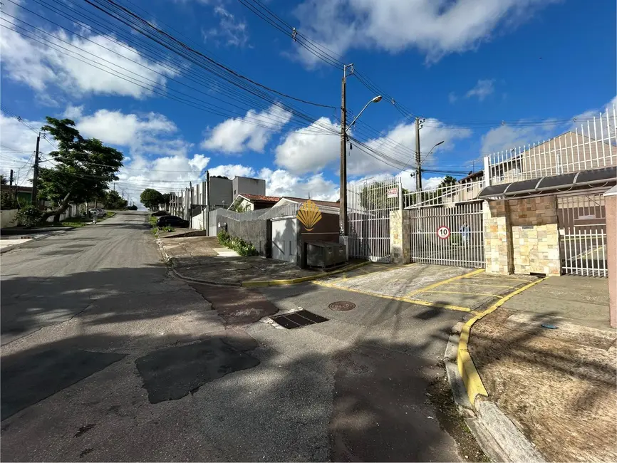 Sobrado com 3 quartos à venda, 90m2 em Alto Boqueirão, Curitiba - PR - imagem 5 Foto 5 de Sobrado com 3 quartos à venda, 90m2 em Alto Boqueirão, Curitiba - PR