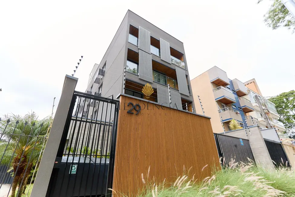 Foto 1 de Apartamento com 1 quarto à venda, 40m2 em Água Verde, Curitiba - PR
