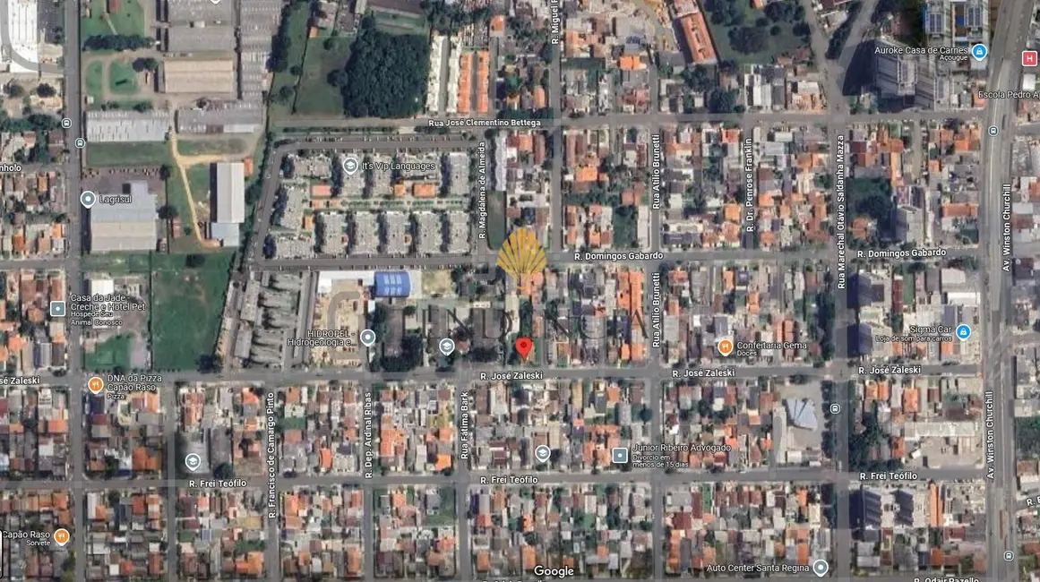 Foto 2 de Terreno / Lote à venda, 630m2 em Capão Raso, Curitiba - PR