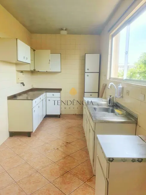 Foto 2 de Apartamento com 3 quartos à venda, 68m2 em Portão, Curitiba - PR