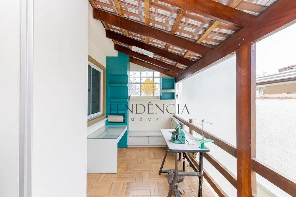 Foto 9 de Sobrado com 4 quartos à venda, 177m2 em Xaxim, Curitiba - PR