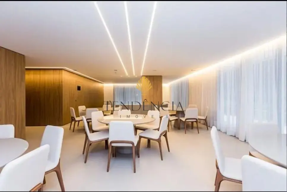 Foto 9 de Apartamento com 2 quartos à venda, 61m2 em Bigorrilho, Curitiba - PR