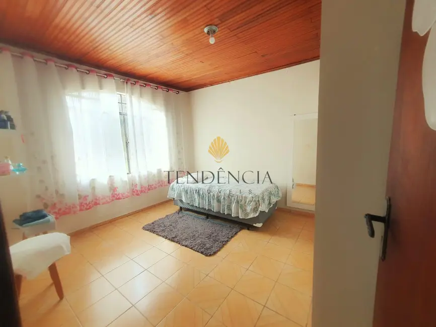 Foto 6 de Casa com 5 quartos à venda, 95m2 em São Braz, Curitiba - PR