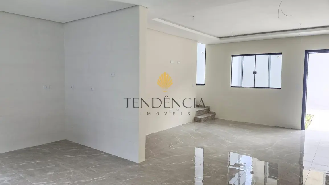 Foto 2 de Sobrado com 3 quartos à venda, 102m2 em Bairro Alto, Curitiba - PR