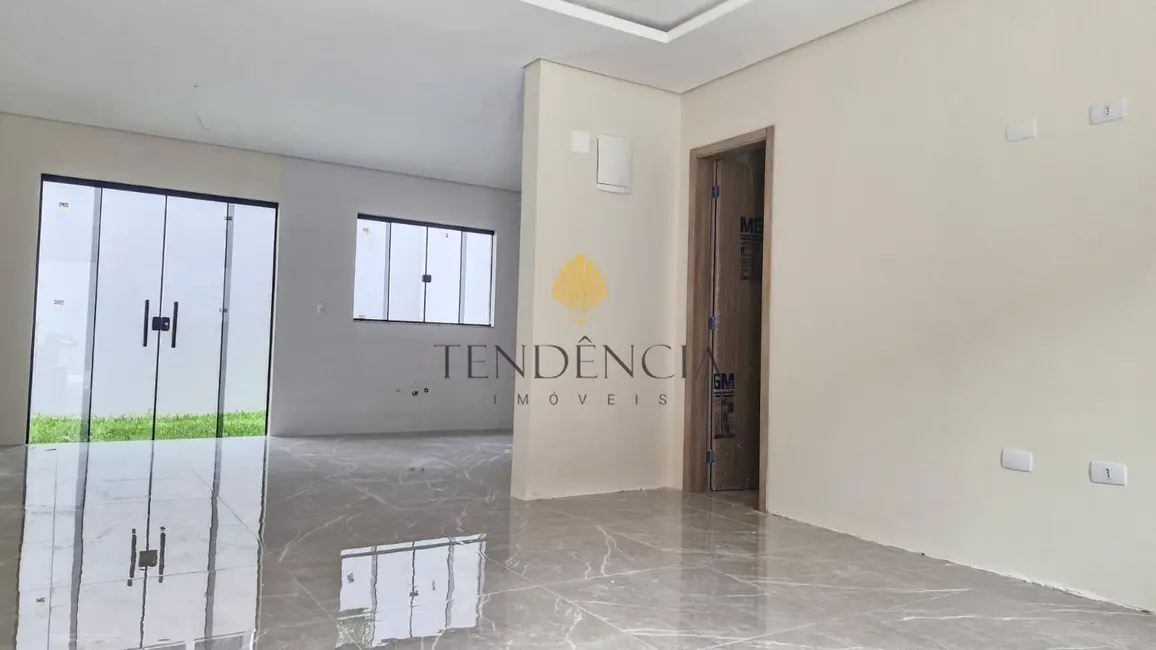 Sobrado com 3 quartos à venda, 102m2 em Bairro Alto, Curitiba - PR - imagem 3 Foto 3 de Sobrado com 3 quartos à venda, 102m2 em Bairro Alto, Curitiba - PR