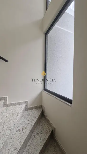 Sobrado com 3 quartos à venda, 102m2 em Bairro Alto, Curitiba - PR - imagem 6 Foto 6 de Sobrado com 3 quartos à venda, 102m2 em Bairro Alto, Curitiba - PR