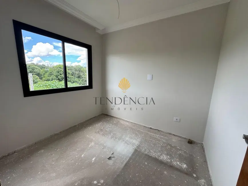 Sobrado com 3 quartos à venda, 110m2 em Santa Felicidade, Curitiba - PR - imagem 7 Foto 7 de Sobrado com 3 quartos à venda, 110m2 em Santa Felicidade, Curitiba - PR
