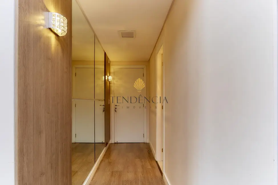 Foto 2 de Apartamento com 3 quartos à venda, 119m2 em Água Verde, Curitiba - PR