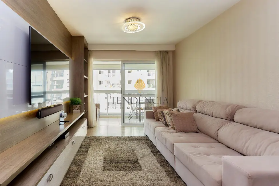 Foto 3 de Apartamento com 3 quartos à venda, 119m2 em Água Verde, Curitiba - PR