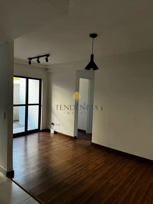 Apartamento com 2 quartos à venda, 45m2 em Fazendinha, Curitiba - PR - imagem 5 Foto 5 de Apartamento com 2 quartos à venda, 45m2 em Fazendinha, Curitiba - PR