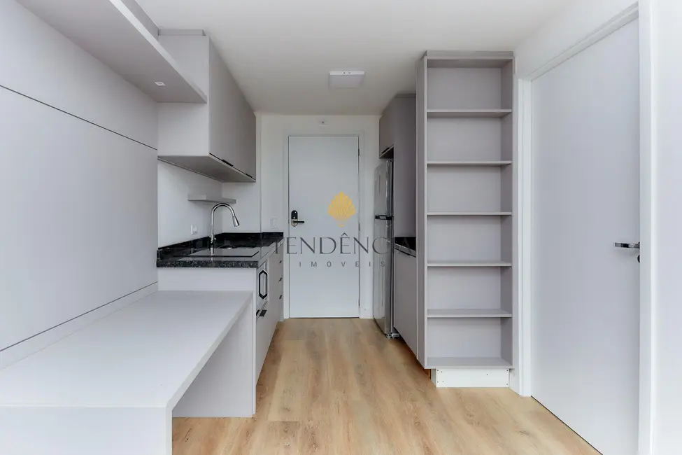 Foto 3 de Apartamento com 1 quarto para alugar, 23m2 em Prado Velho, Curitiba - PR