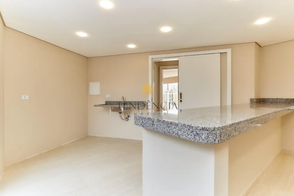 Sobrado com 3 quartos à venda, 178m2 em Centro, Colombo - PR - imagem 3 Foto 3 de Sobrado com 3 quartos à venda, 178m2 em Centro, Colombo - PR
