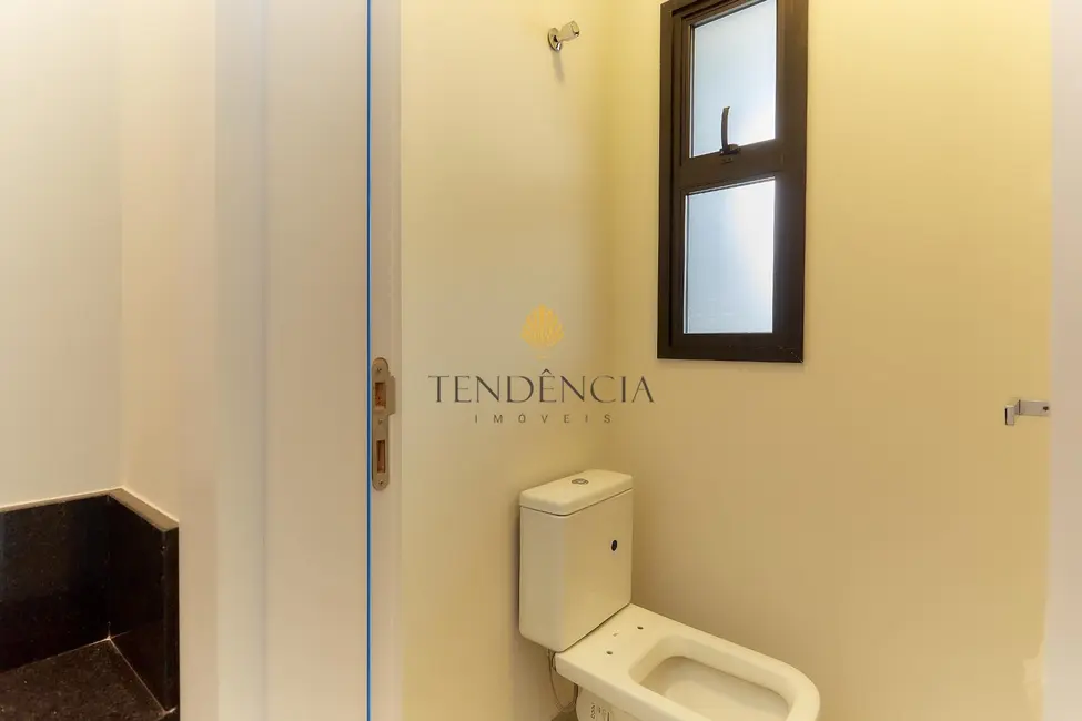 Foto 7 de Sobrado com 3 quartos à venda, 190m2 em Santa Felicidade, Curitiba - PR