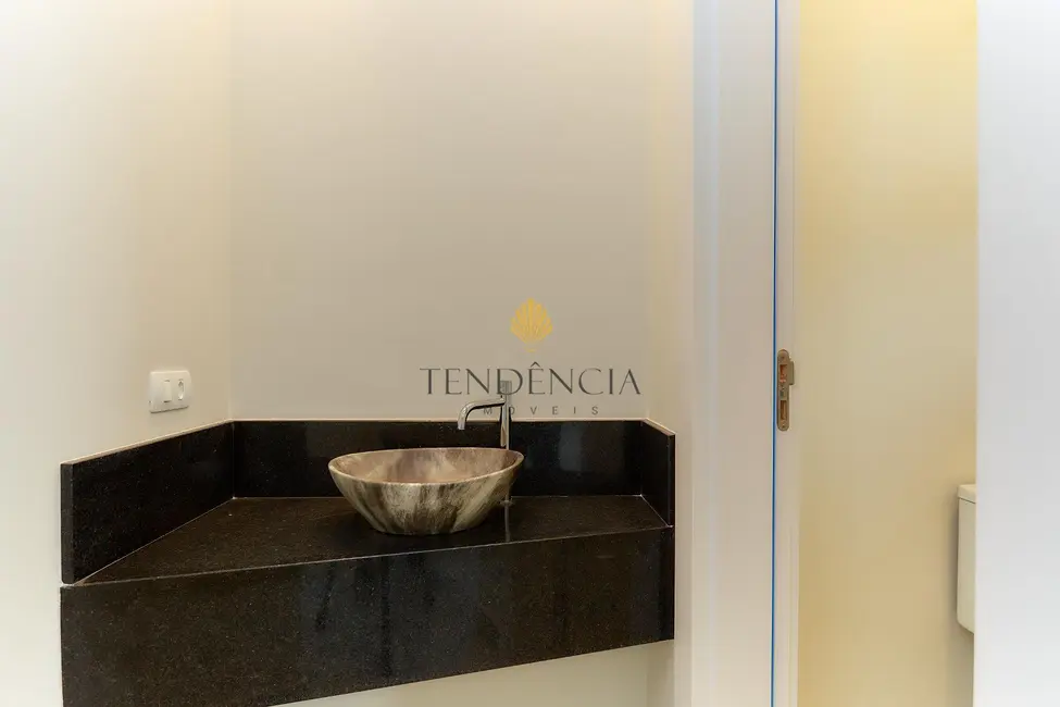 Foto 6 de Sobrado com 3 quartos à venda, 190m2 em Santa Felicidade, Curitiba - PR