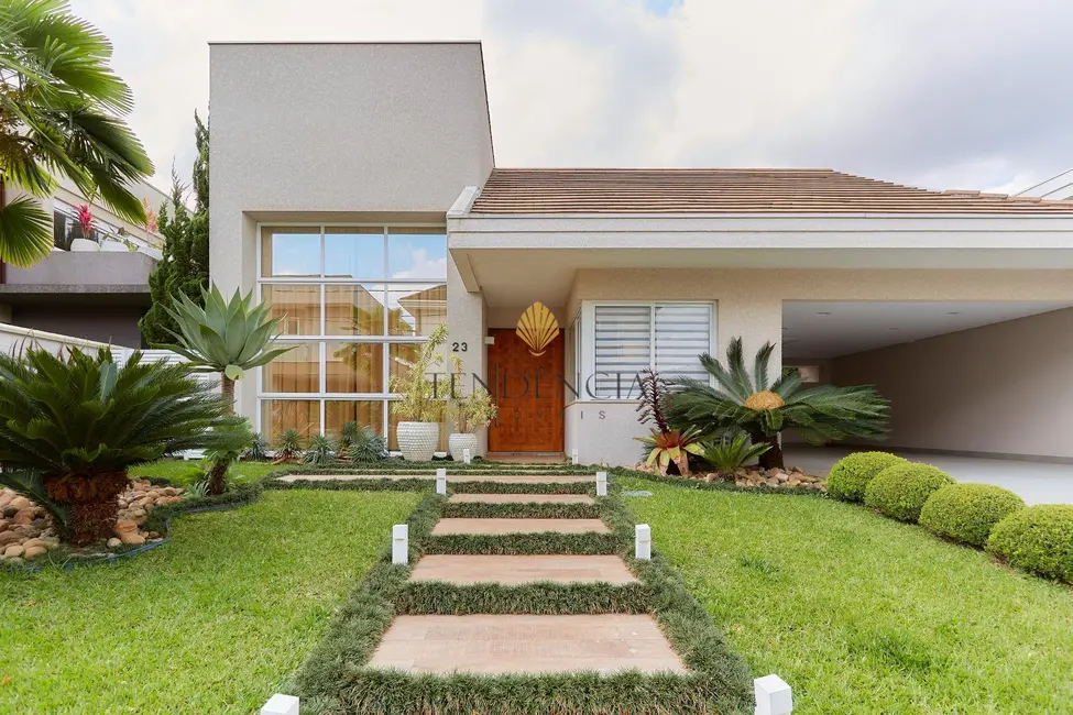 Foto 1 de Casa com 4 quartos à venda, 346m2 em Santa Felicidade, Curitiba - PR
