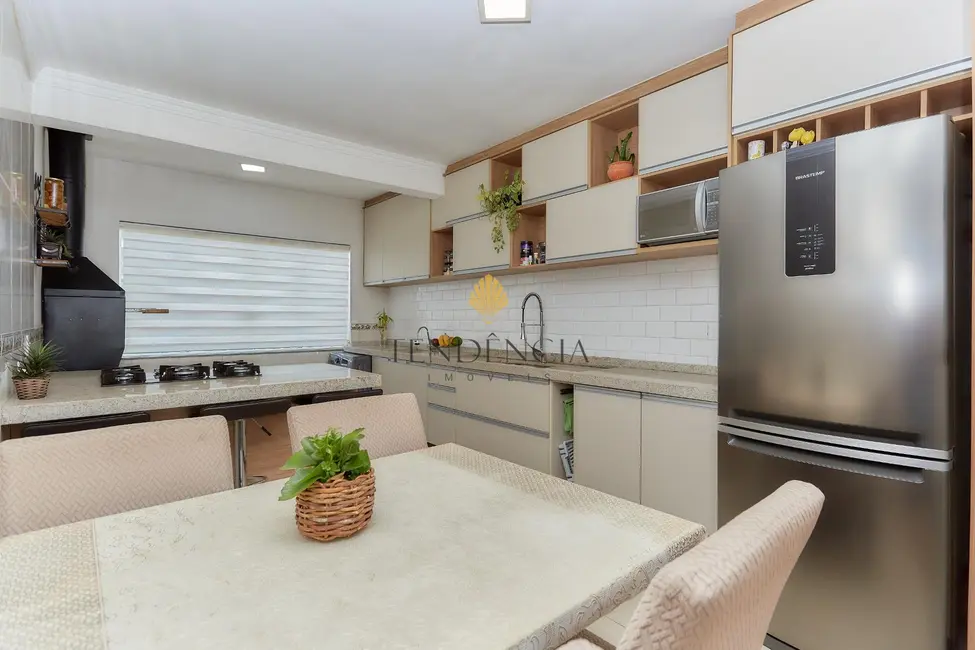 Apartamento com 3 quartos à venda, 68m2 em Ipê, Sao Jose Dos Pinhais - PR - imagem 8 Foto 8 de Apartamento com 3 quartos à venda, 68m2 em Ipê, Sao Jose Dos Pinhais - PR