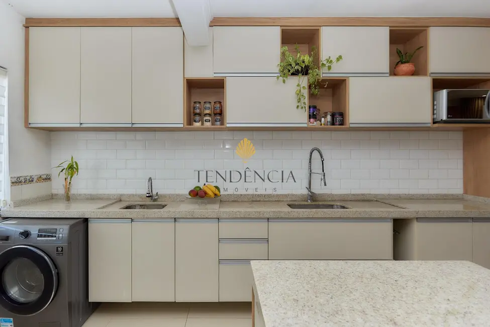 Apartamento com 3 quartos à venda, 68m2 em Ipê, Sao Jose Dos Pinhais - PR - imagem 9 Foto 9 de Apartamento com 3 quartos à venda, 68m2 em Ipê, Sao Jose Dos Pinhais - PR
