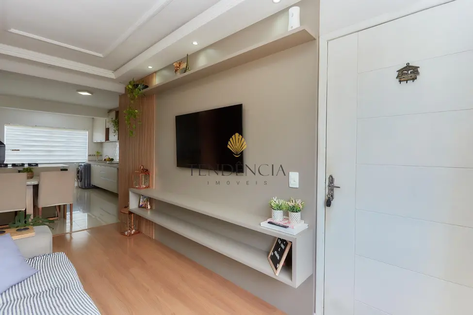 Apartamento com 3 quartos à venda, 68m2 em Ipê, Sao Jose Dos Pinhais - PR - imagem 5 Foto 5 de Apartamento com 3 quartos à venda, 68m2 em Ipê, Sao Jose Dos Pinhais - PR